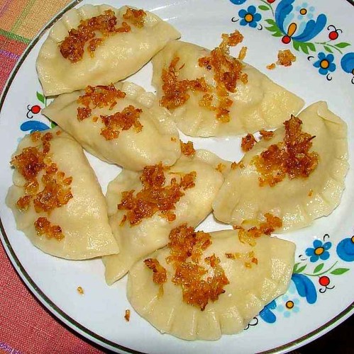 Pierogi_z_cebulką.jpg